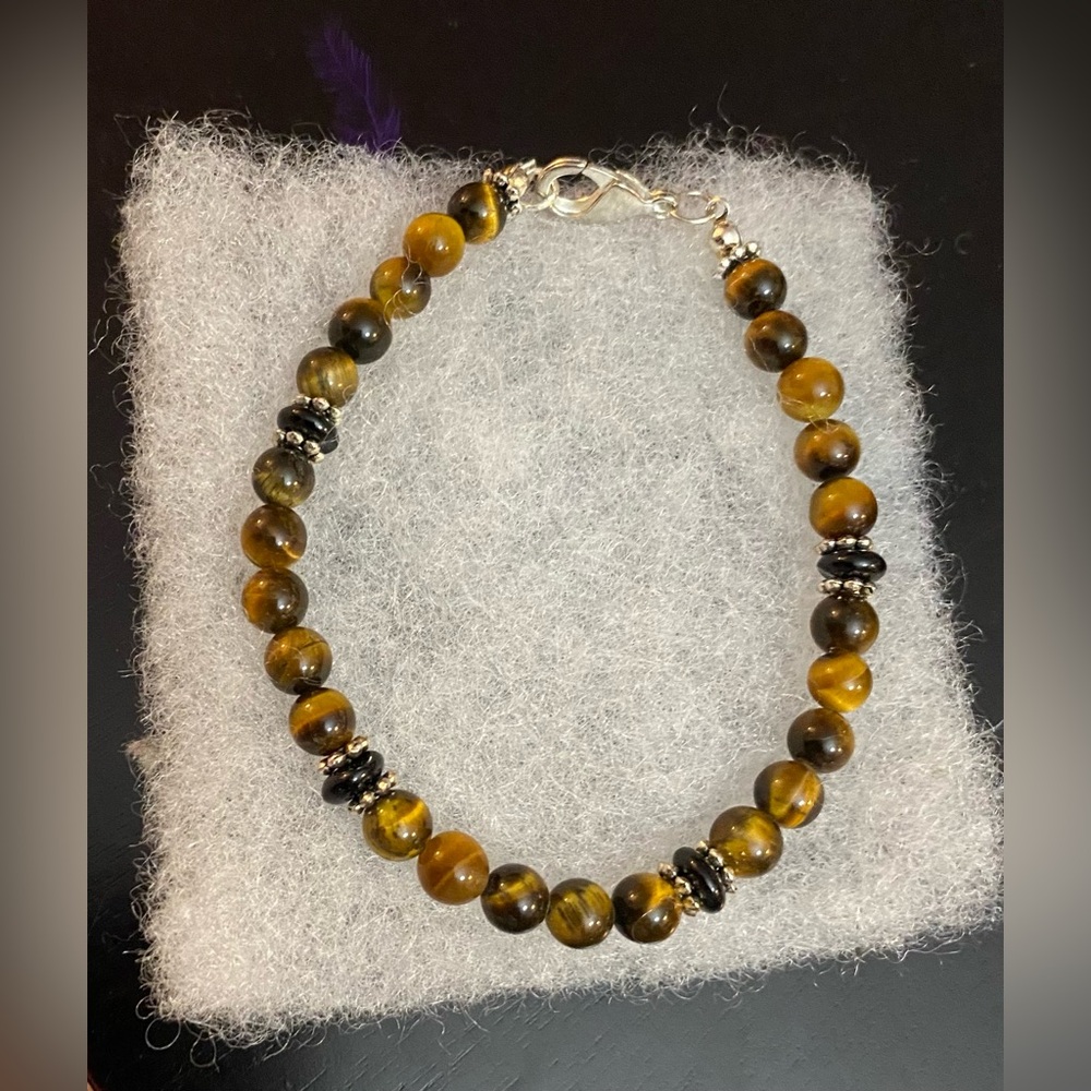 NEW Genuine Tiger’s Eye crystal bracelet